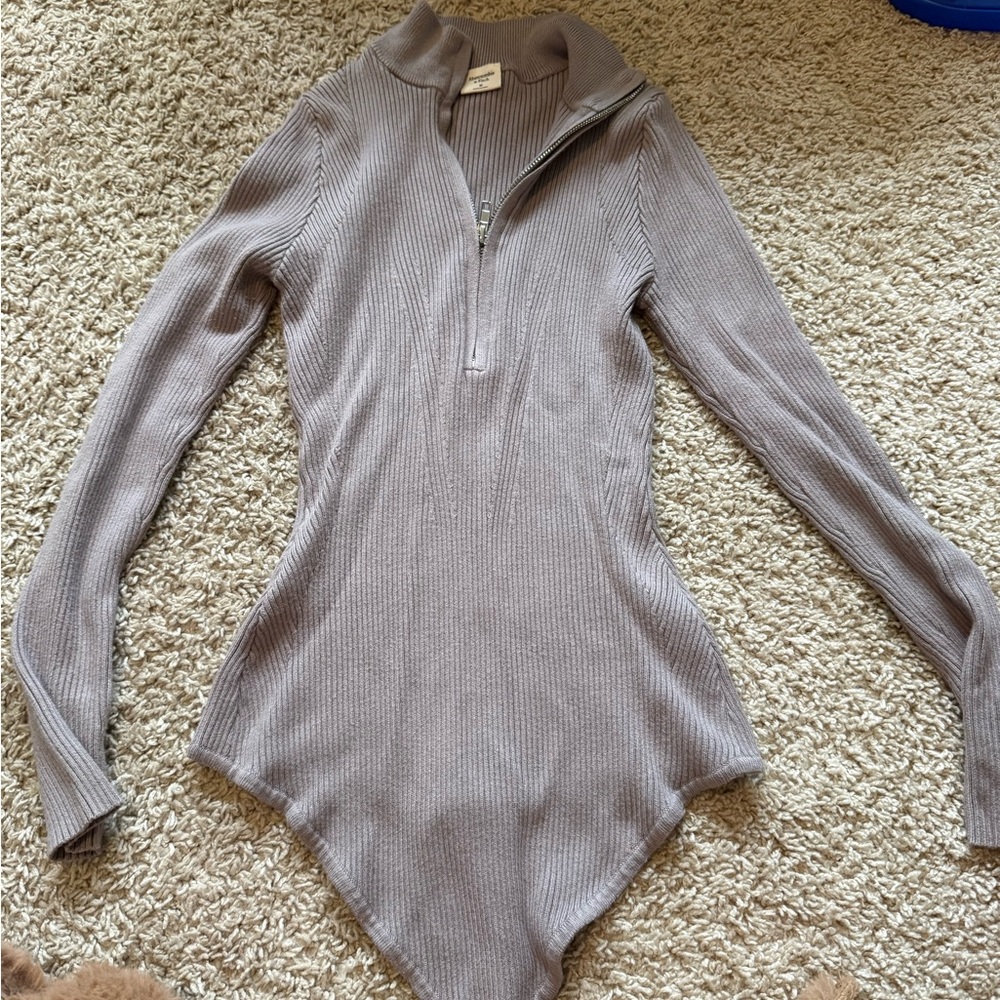 Abercrombie & Fitch Taupe Ribbed Zip-Up Top